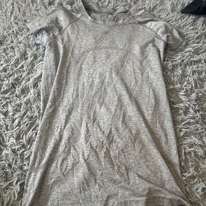 Lululemon swiftly tech top